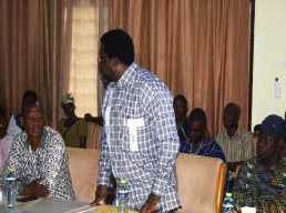 Samuel Adimado, Manager, Golden Coffee, Accra<br/> contributing to the workshop Image